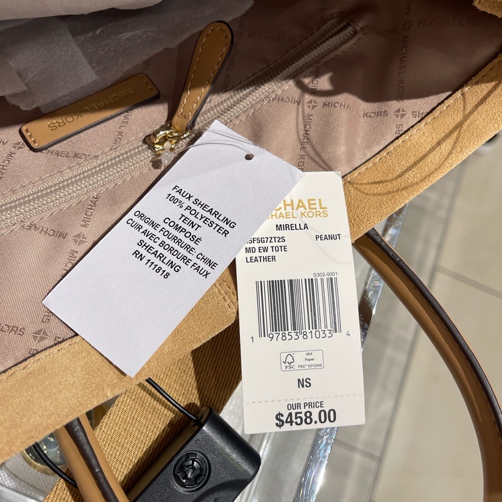 MICHAEL KORS Mirella Medium Suede and Faux Shearling Tote Bag
Peanut 
NWT - Picture 12 of 16